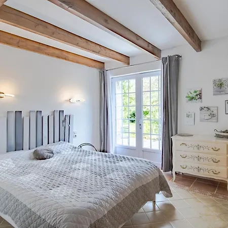 Chardon, Escapade Nature Bed & Breakfast